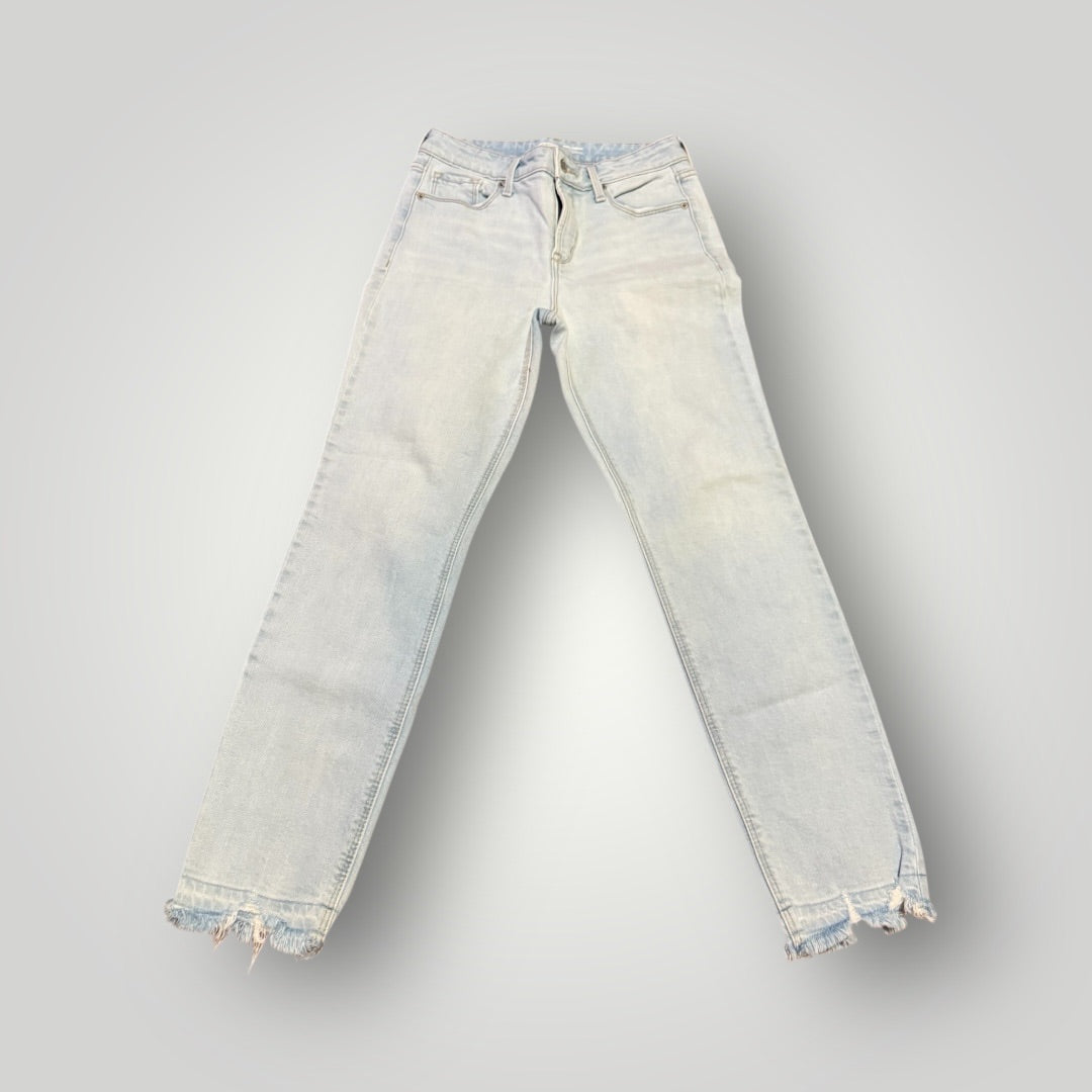 Light Wash Old Navy High-Rise Power Straight Jeans, 6